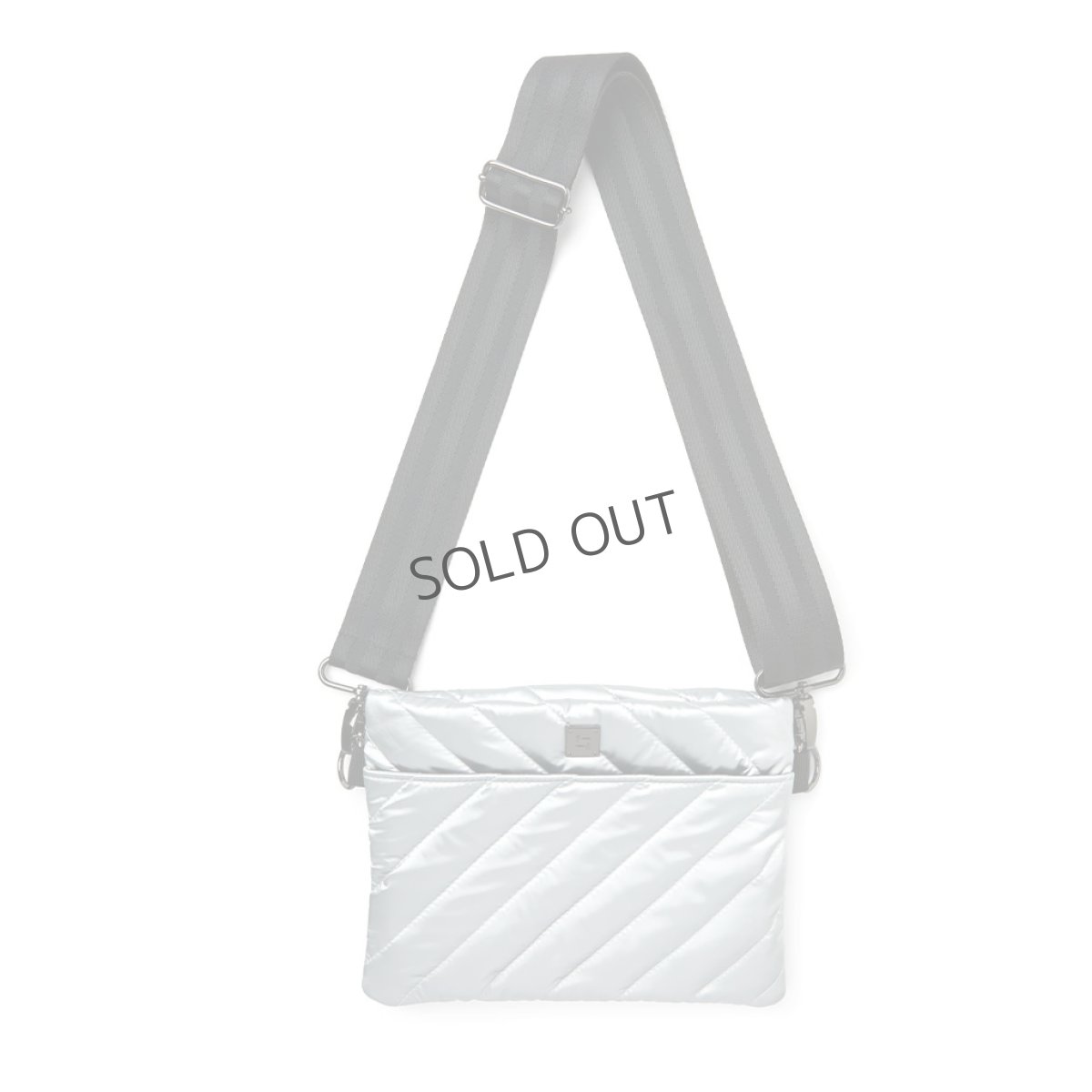 画像5: DIAGONAL BUM BAG2.0 Silver Liquid (5)