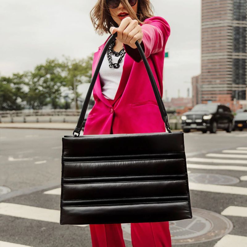 THE BIANCA Black